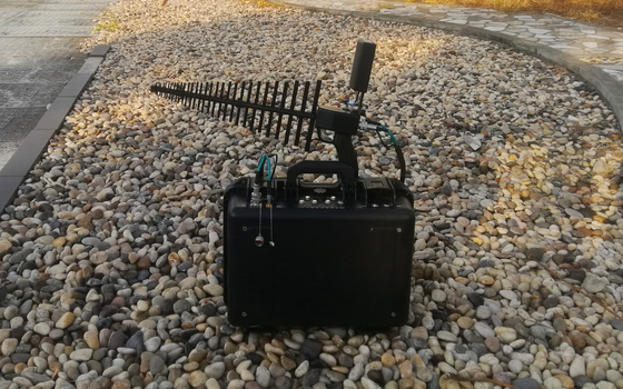 800MHz Backpack Drone Jammer z zasięgiem zakłócenia 5 km i 7 pasm częstotliwości